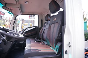 ���� ˧��ES6 4.5T ���Ŵ��綯��դʽ�Ῠ81.14kWhͼƬ