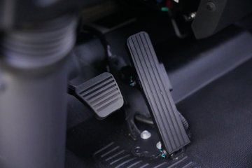 ���� ˧��ES6 4.5T ���Ŵ��綯��դʽ�Ῠ81.14kWhͼƬ