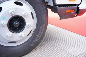 ���� ˧��ES6 4.5T ���Ŵ��綯��դʽ�Ῠ81.14kWhͼƬ