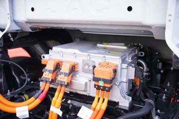 ���� ˧��ES6 4.5T ���Ŵ��綯��դʽ�Ῠ81.14kWhͼƬ