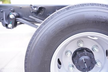 ���� ˧��ES6 4.5T ���Ŵ��綯��դʽ�Ῠ81.14kWhͼƬ