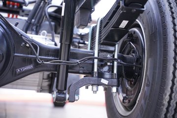 ���� ˧��ES6 4.5T ���Ŵ��綯��դʽ�Ῠ81.14kWhͼƬ