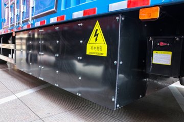 ���� ��ҫX5 18T 4X2 9.8�״��綯��ʽ�ػ���400.64kWhͼƬ