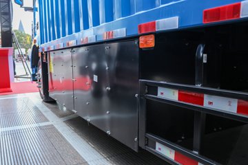 ���� ��ҫX5 18T 4X2 9.8�״��綯��ʽ�ػ���400.64kWhͼƬ