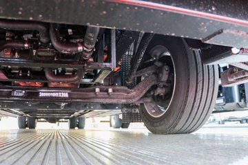 ���� ��ҫX5 18T 4X2 9.8�״��綯��ʽ�ػ���400.64kWhͼƬ