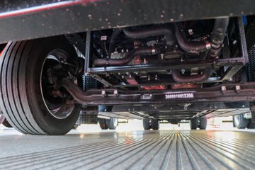 ���� ��ҫX5 18T 4X2 9.8�״��綯��ʽ�ػ���400.64kWhͼƬ