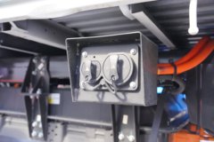 江淮 恺达U7 3.5T 3.65米单排纯电动栏板微卡53.58kWh