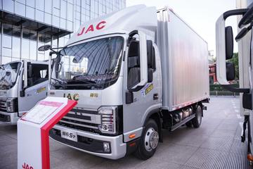 江淮帅铃S7 2.5L柴油 180马力 星瑞6档 4.12米单排厢式轻卡