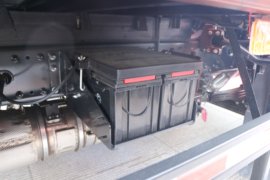 星耀X5&nbsp;载货车底盘                                                图片