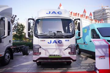 江淮帅铃ES3 4.18米单排纯电动栏板轻卡 宁德时代63.75kWh