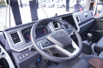 ���� ����A7 170���� 4.12�׵�����ʽ�ῨͼƬ