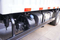 江淮 骏铃A7 170马力 4.12米单排厢式轻卡