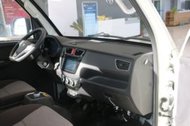 小金刚EV&nbsp;电动自卸车驾驶室图片