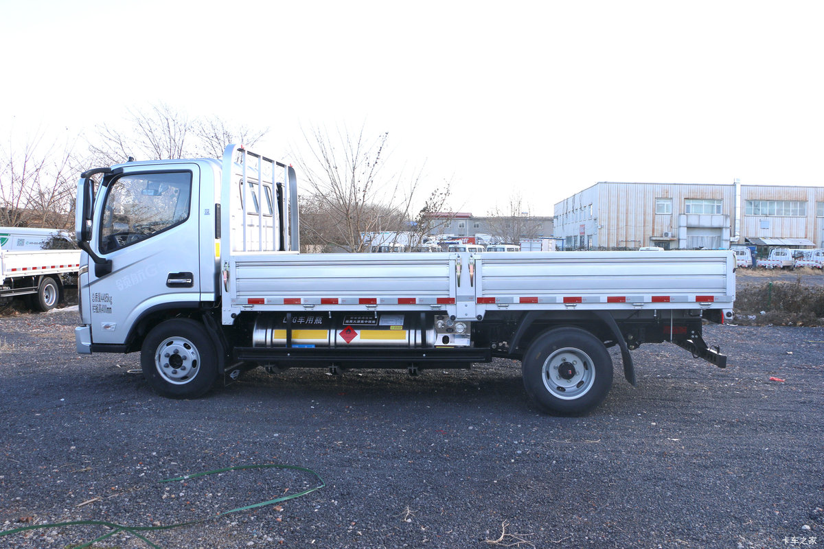 ���� ʱ���캽��G 2L 150���� LNG 4.2�׵��������Ῠ���                                                