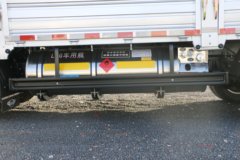 福田 时代领航大G 2L 150马力 LNG 4.2米单排栏板轻卡(BJ1044V9JCA-50)