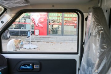 ���� ���� 2.0T 2.65�׵��Ŵ��綯��ʽ΢��23.96kWhͼƬ