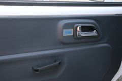 江淮 卡拉 2.0T 2.65米单排纯电动厢式微卡23.96kWh