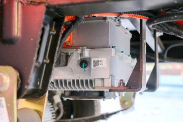 ���� ���� 2.0T 2.65�׵��Ŵ��綯��ʽ΢��23.96kWhͼƬ