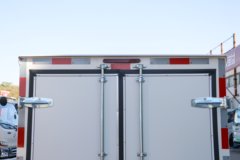 江淮 卡拉 2.0T 2.65米单排纯电动厢式微卡23.96kWh