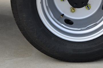 ����;�� T5 1.6L 122���� ���� 3.1�׵�����������ʽС��(EQ5030XYK16QCCAC)ͼƬ