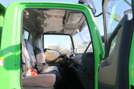 大麒麟&nbsp;电动自卸车驾驶室图片