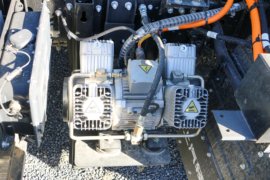 大麒麟&nbsp;电动自卸车底盘图片