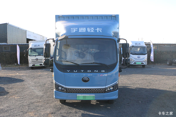 宇通轻卡 T2 易行系列 液刹 4.2米单排纯电动仓栅式轻卡 深澜77.28kWh