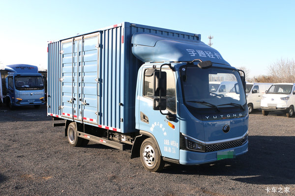 宇通轻卡 T2 C系 4.2米单排纯电动厢式轻卡77.28kWh