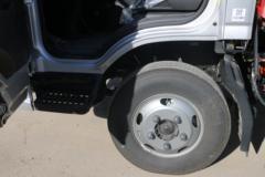 福田奥铃 智蓝EL-Plus 4.5T 4.08米单排纯电动冷藏车(液刹)100.46kWh