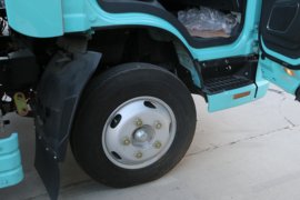 五十铃EVM100&nbsp;电动载货车内饰图片