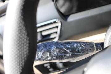 ������Խ �±�T3 PLUS ������ 3.1T 3.2�׵��Ŵ��綯��ʽ΢��41.86kWhͼƬ