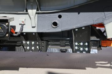 ������Խ �±�T3 PLUS ������ 3.1T 3.2�׵��Ŵ��綯��ʽ΢��41.86kWhͼƬ