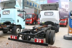 陕汽商用车 智云S300 4.5T 4.08米单排纯电动冷藏车(SX5045XLCBEV341N1)100.46kWh