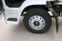 陕汽商用车 智云S300 4.5T 4.08米单排纯电动冷藏车(SX5045XLCBEV341N1)100.46kWh