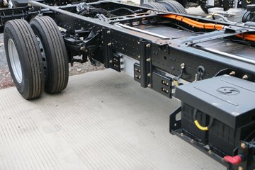 �������ó� ����S300 4.5T 4.08�׵��Ŵ��綯��س�(SX5045XLCBEV341N1)100.46kWhͼƬ