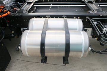 �������ó� ����S300 4.5T 4.08�׵��Ŵ��綯��س�(SX5045XLCBEV341N1)100.46kWhͼƬ