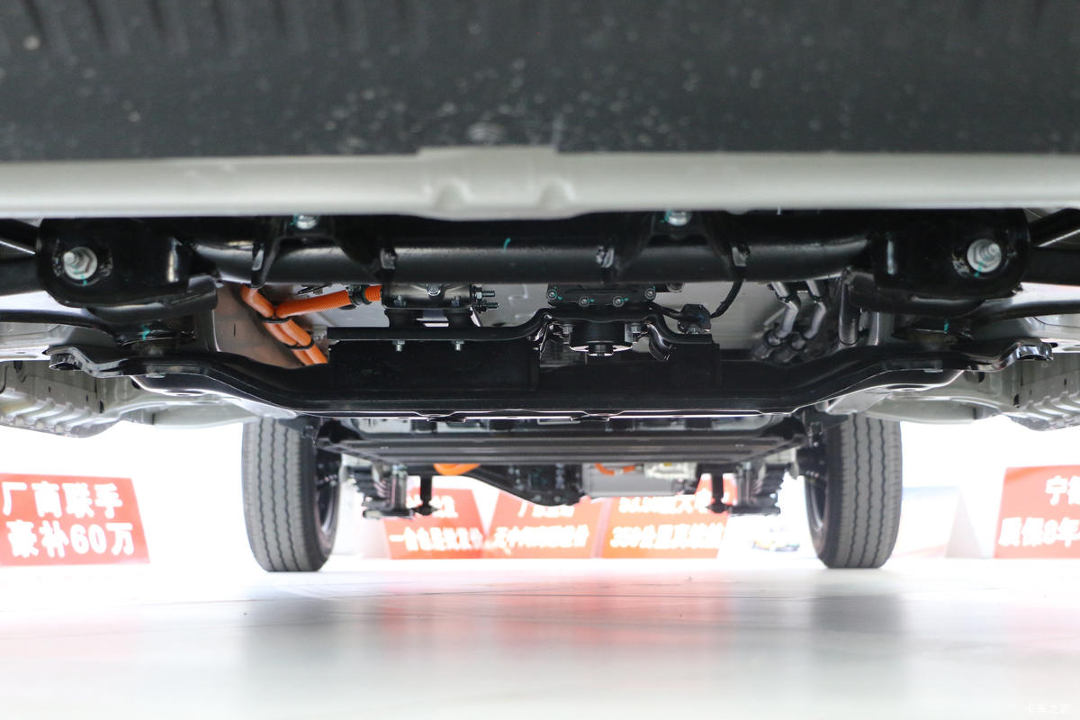 ƽС 3.3T 3.305׵Ŵ綯΢ 53.58kWh