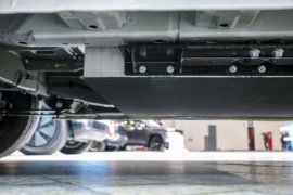 风景i9&nbsp;电动封闭厢货底盘图片