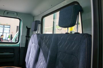���� �����½���A6 155���� 3.2��˫�������ῨͼƬ