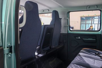���� �����½���A6 155���� 3.2��˫�������ῨͼƬ