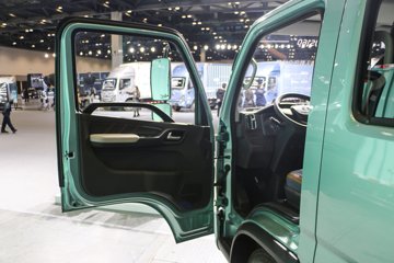 ���� �����½���A6 155���� 3.2��˫�������ῨͼƬ