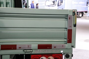 ���� �����½���A6 155���� 3.2��˫�������ῨͼƬ