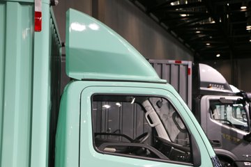 ������� ����EM 4.5T 3.8�׵��Ŵ��綯��ʽ�Ῠ63.75kWhͼƬ