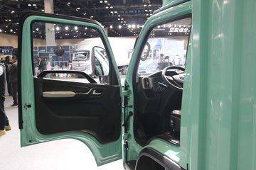 ������� ����EM 4.5T 3.8�׵��Ŵ��綯��ʽ�Ῠ63.75kWhͼƬ