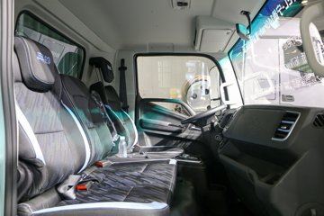 ������� ����EL-Plus ���س������� 8.5T 4.14�׵��Ŵ��綯��ʽ�Ῠ140kWhͼƬ