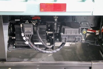 ������� ����EL-Plus ���س������� 8.5T 4.14�׵��Ŵ��綯��ʽ�Ῠ140kWhͼƬ