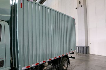 ������� ����EL-Plus ���س������� 8.5T 4.14�׵��Ŵ��綯��ʽ�Ῠ140kWhͼƬ