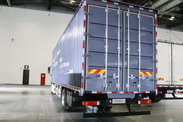 欧航智蓝&nbsp;电动载货车外观图片