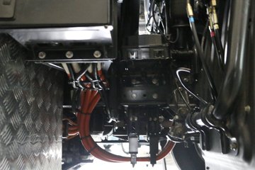 ŷ�� ���� 18T 6.8�״��綯��ʽ�ػ���246.67kWhͼƬ