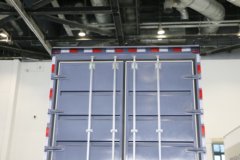 欧航 智蓝 18T 6.8米纯电动厢式载货车246.67kWh